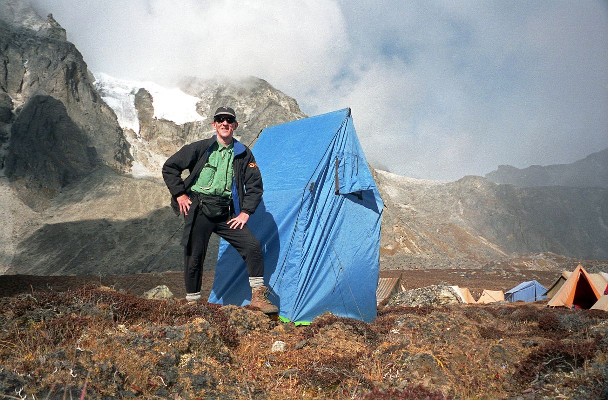 09 Jerome Ryan With Toilet Tent At Camp Below Langma La